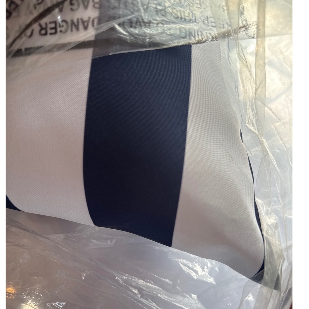 Bcp Throw Pillow Unisex 17x17 Navy White New Striped Nautical Coastal - Picture 6 of 9
